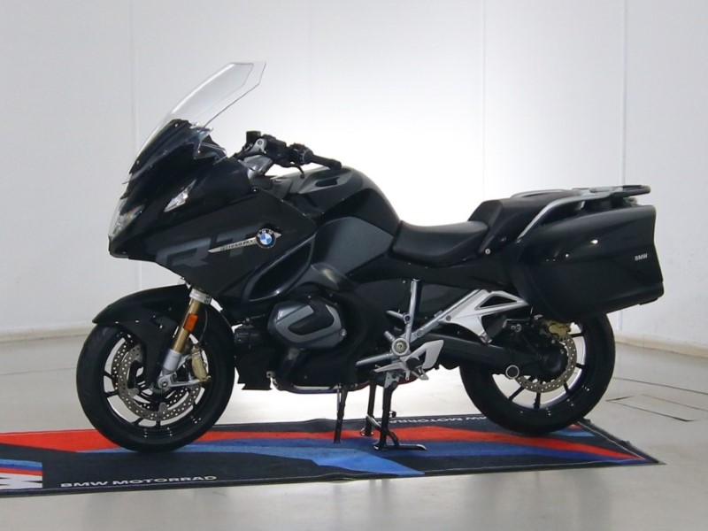 2025 (74) BMW Motorrad R1250 RT LE 4974790