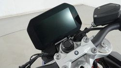 2025 (25) BMW Motorrad F900 R (25MY) 4979251