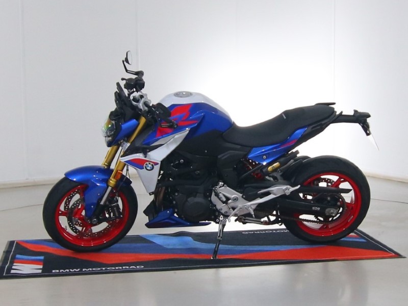 2025 (25) BMW Motorrad F900 R (25MY)