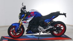 2025 (25) BMW Motorrad F900 R (25MY) 4979270