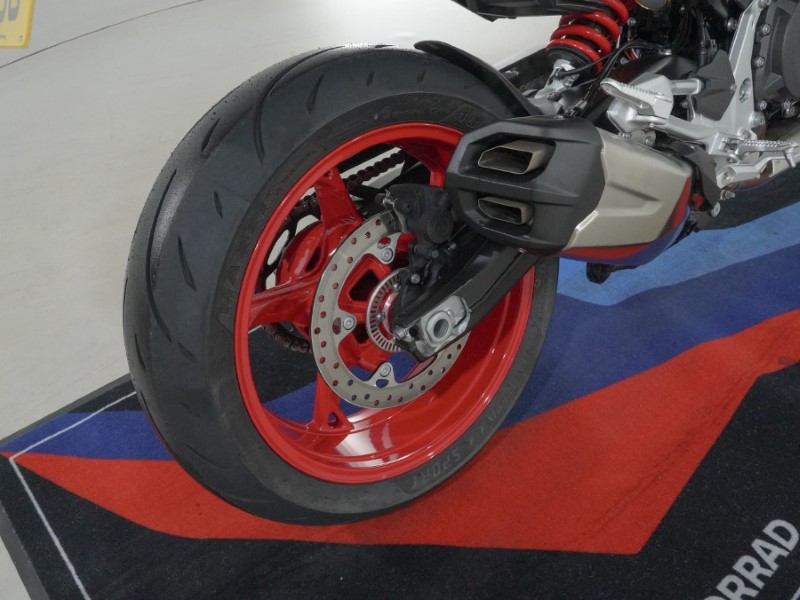 2025 (25) BMW Motorrad F900 R (25MY) 4979259