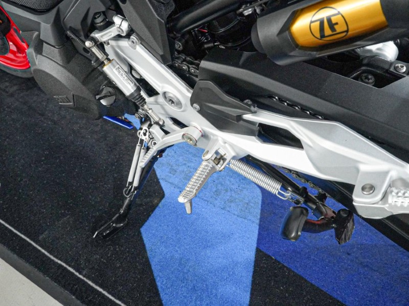 2025 (25) BMW Motorrad F900 R (25MY) 4979243