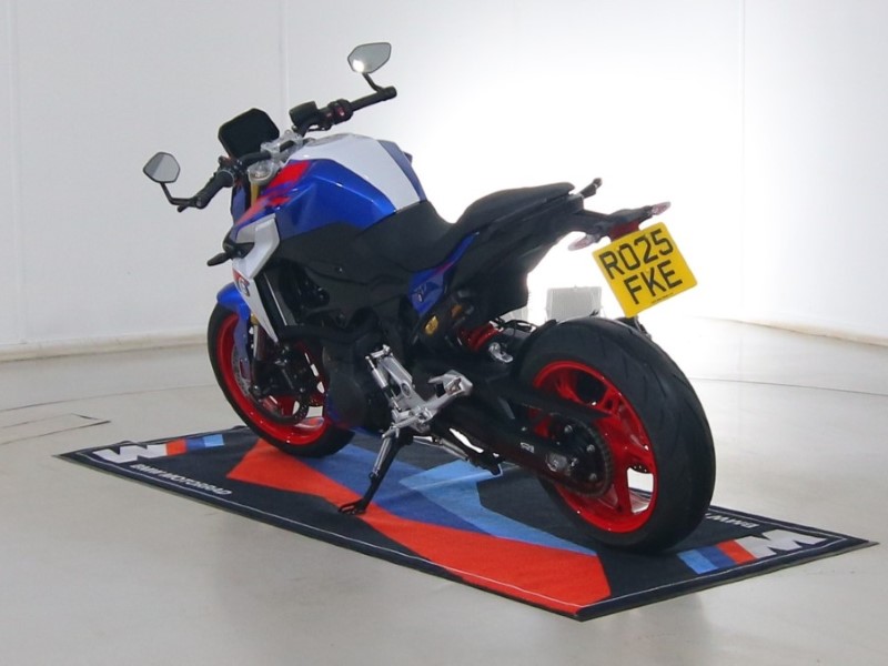 2025 (25) BMW Motorrad F900 R (25MY) 4979271