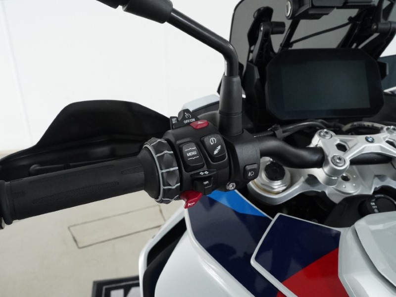 2025 (74) BMW Motorrad S1000 XR TE with M Pack (24MY) 4974803