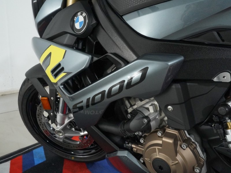 2025 (25) BMW Motorrad S1000 R Sport  (25MY) 4976440