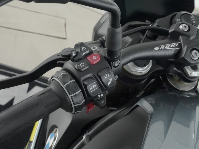 2025 (25) BMW Motorrad S1000 R Sport  (25MY) 4976444
