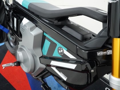 2025 (75) BMW Motorrad CE 02 (24MY)