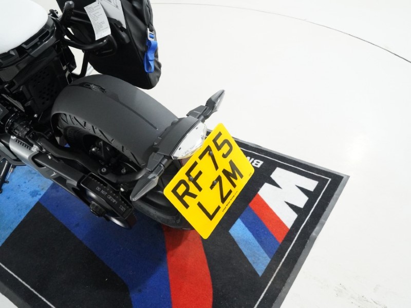 2025 (75) BMW Motorrad CE 02 (24MY) 5082601