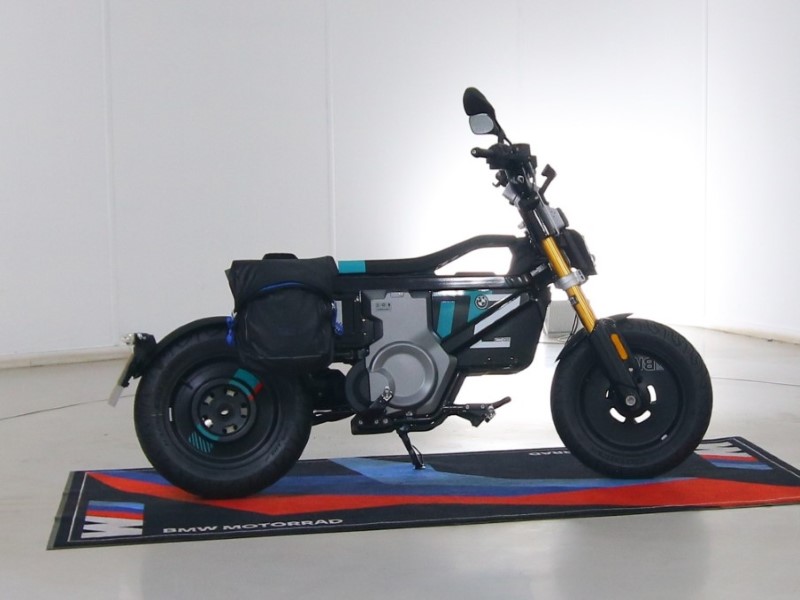 2025 (75) BMW Motorrad CE 02 (24MY) 5082625