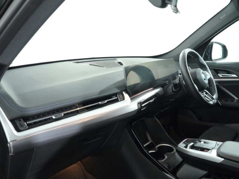 2024 (73) BMW iX1 150kW eDrive20 M Sport 65kWh 5dr Auto 4991774