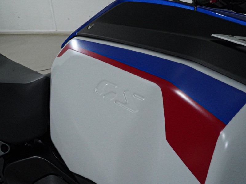 2025 (74) BMW Motorrad R1300 GSA TE ASA (25MY) 4974867