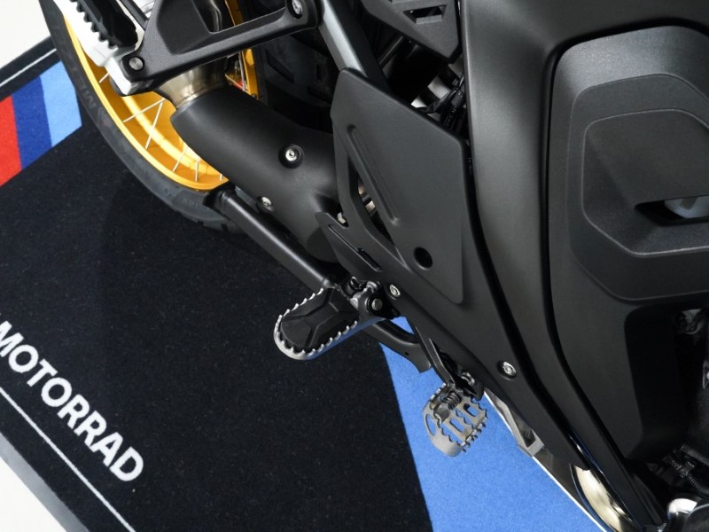 2025 (74) BMW Motorrad R1300 GSA TE ASA (25MY) 4974866