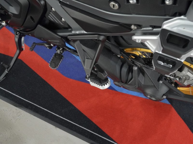 2025 (74) BMW Motorrad R1300 GSA TE ASA (25MY) 4974840