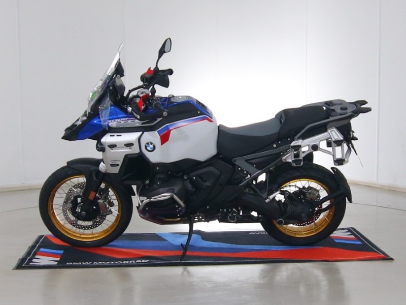 2025 (74) BMW Motorrad R1300 GSA TE ASA (25MY) 4974873