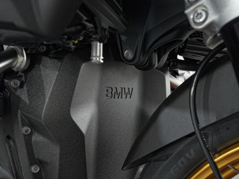 2025 (74) BMW Motorrad R1300 GSA TE ASA (25MY) 4974863