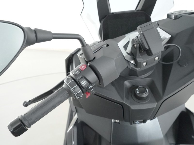 2025 (75) BMW Motorrad C400 X 5082526