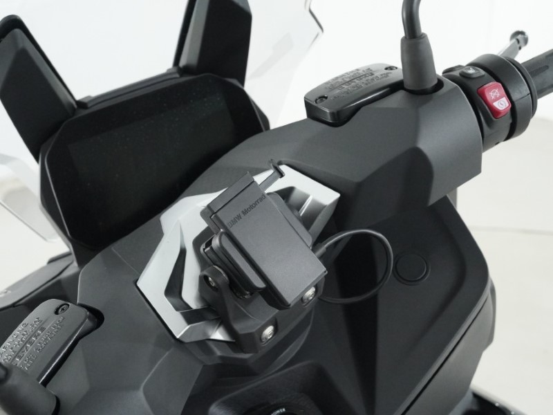 2025 (75) BMW Motorrad C400 X 5082529