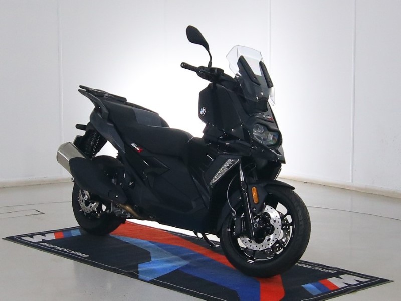 2025 (75) BMW Motorrad C400 X