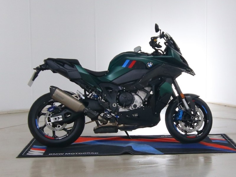 2025 (75) BMW Motorrad M 1000 XR (24Y)