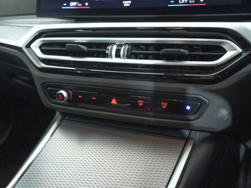 2024 (74) BMW 3 SERIES 320i M Sport 4dr Step Auto 4982924