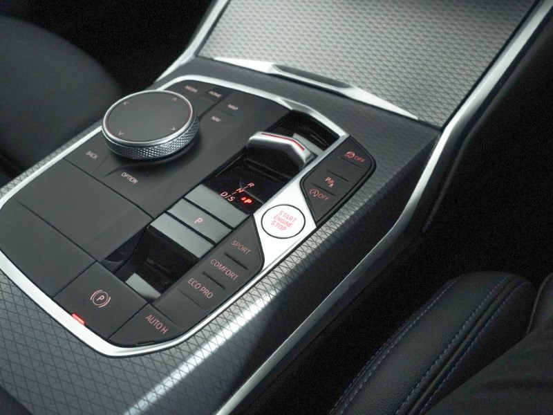 2024 (74) BMW 3 SERIES 320i M Sport 4dr Step Auto 4982910