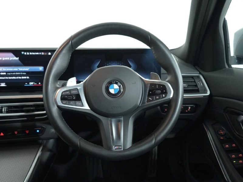 2024 (74) BMW 3 SERIES 320i M Sport 4dr Step Auto 4982894