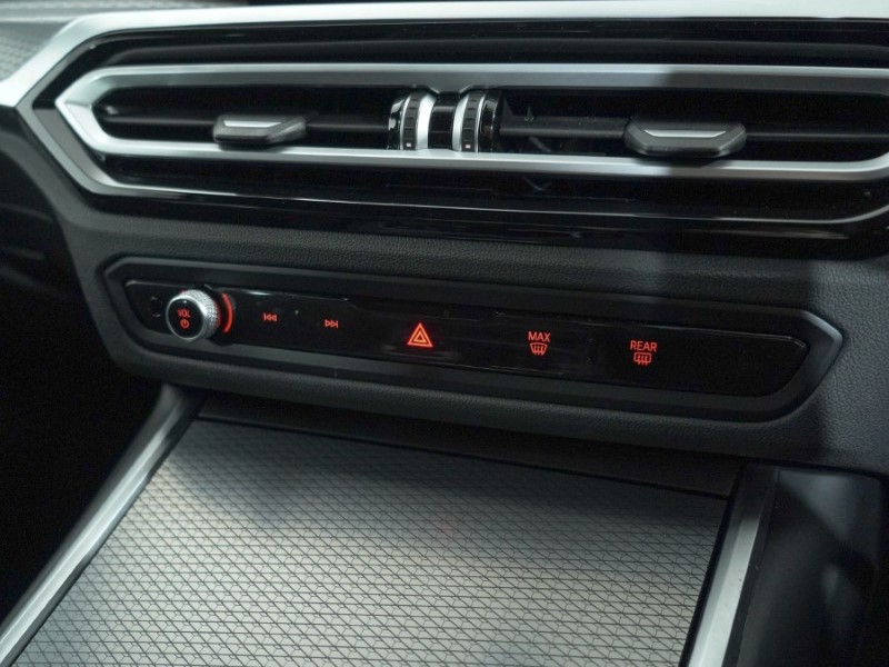 2024 (74) BMW 3 SERIES 320i M Sport 4dr Step Auto 4986823