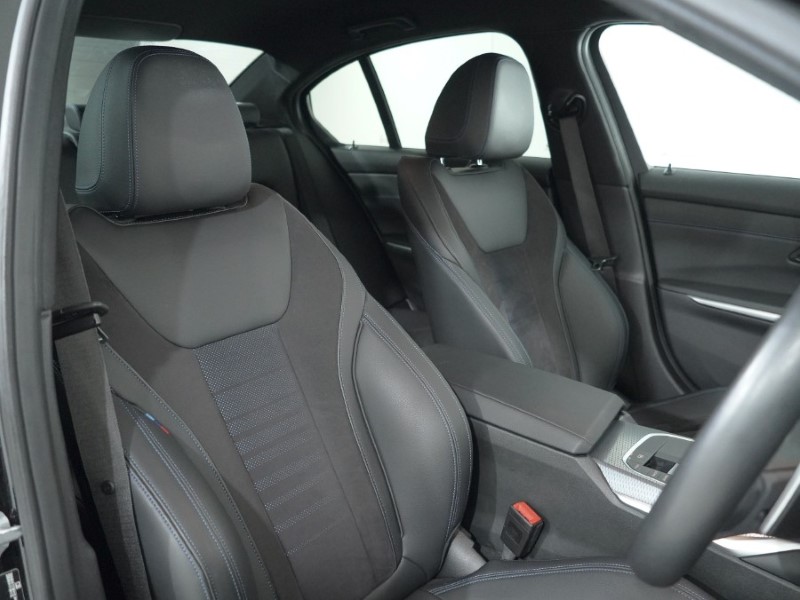 2024 (74) BMW 3 SERIES 320i M Sport 4dr Step Auto 4986797