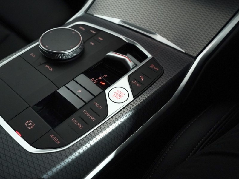 2025 (25) BMW 3 SERIES 320i M Sport 4dr Step Auto 4982274