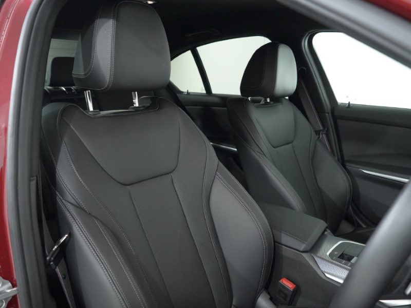 2025 (25) BMW 3 SERIES 320i M Sport 4dr Step Auto 4982251