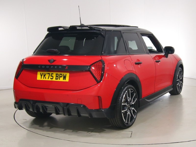 2026 (75) MINI COOPER 2.0 S Sport [Level 2] 5dr Auto 5630735