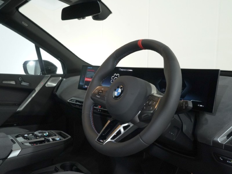 2026 (75) BMW iX M70 xDrive 5dr 5132306