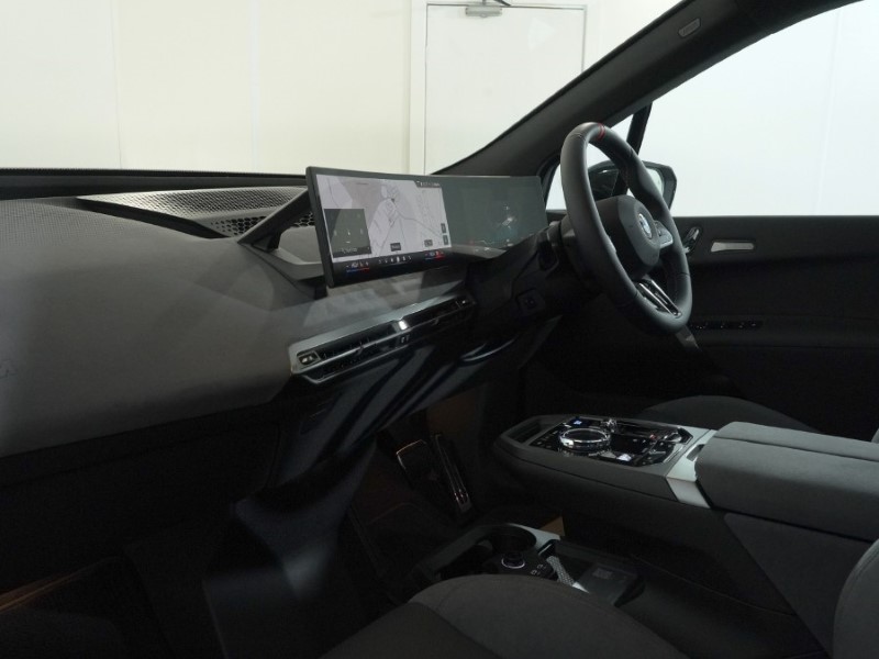 2026 (75) BMW iX M70 xDrive 5dr 5132317