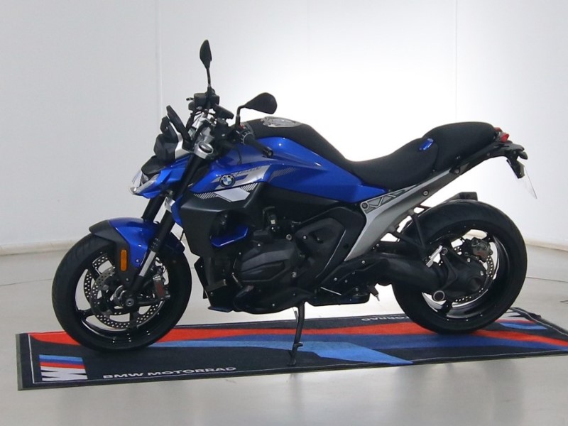 2025 (25) BMW Motorrad R1300 R SE (25MY) 4975055