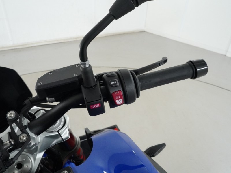 2025 (25) BMW Motorrad R1300 R SE (25MY) 4975034