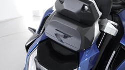 2025 (25) BMW Motorrad R1300 R SE (25MY) 4975049