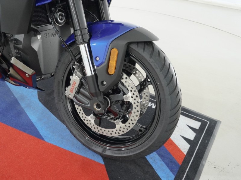 2025 (25) BMW Motorrad R1300 R SE (25MY) 4975039