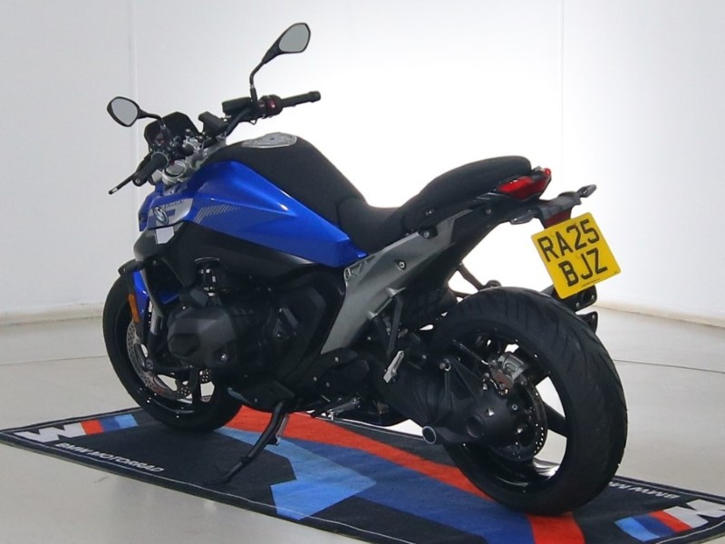 2025 (25) BMW Motorrad R1300 R SE (25MY) 4975056