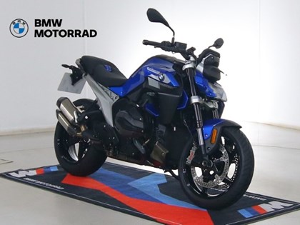 2025 (25) BMW Motorrad R1300 R SE (25MY)