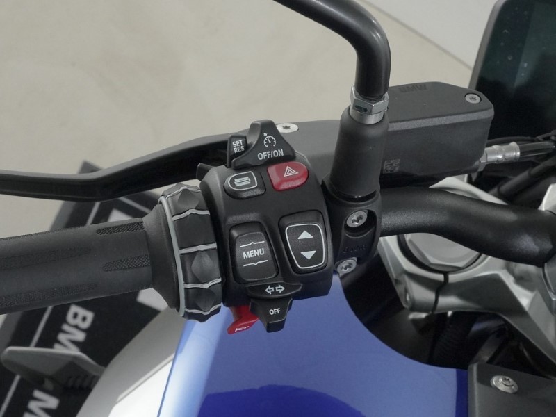 2025 (25) BMW Motorrad R1300 R SE (25MY) 4975033