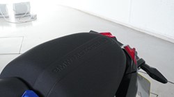 2025 (25) BMW Motorrad R1300 R SE (25MY) 4975050