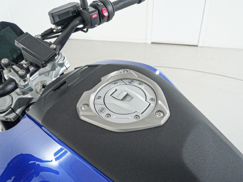 2025 (25) BMW Motorrad R1300 R SE (25MY) 4975029