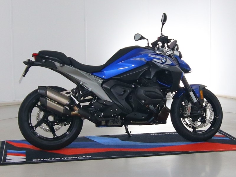 2025 (25) BMW Motorrad R1300 R SE (25MY)