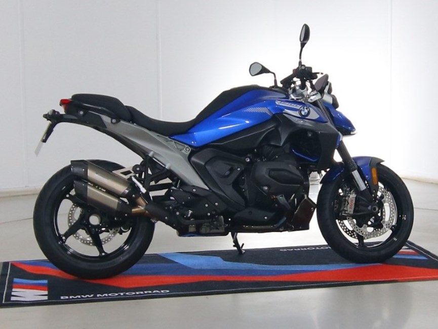 2025 (25) BMW Motorrad R1300 R SE (25MY)
