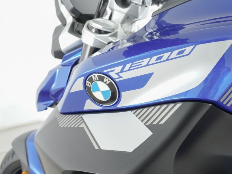 2025 (25) BMW Motorrad R1300 R SE (25MY) 4975038