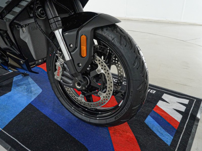 2025 (75) BMW Motorrad R1300 RS SE (25MY) 4975083