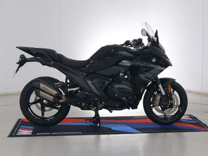2025 (75) BMW Motorrad R1300 RS SE (25MY)
