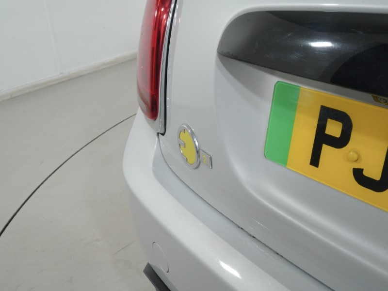 2021 (21) MINI HATCHBACK 135kW Cooper S Level 2 33kWh 3dr Auto 4979588