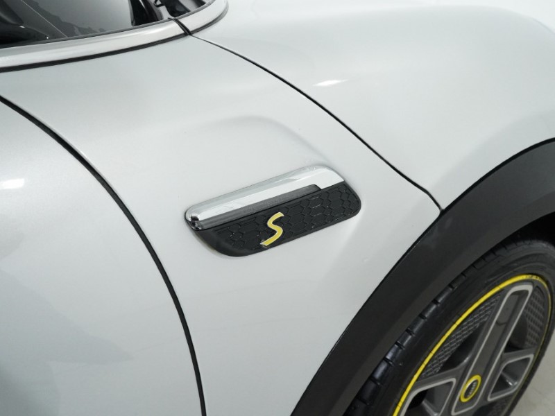 2021 (21) MINI HATCHBACK 135kW Cooper S Level 2 33kWh 3dr Auto 4979602