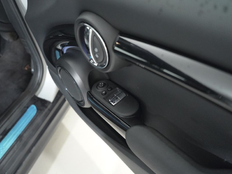 2021 (21) MINI HATCHBACK 135kW Cooper S Level 2 33kWh 3dr Auto 4979607